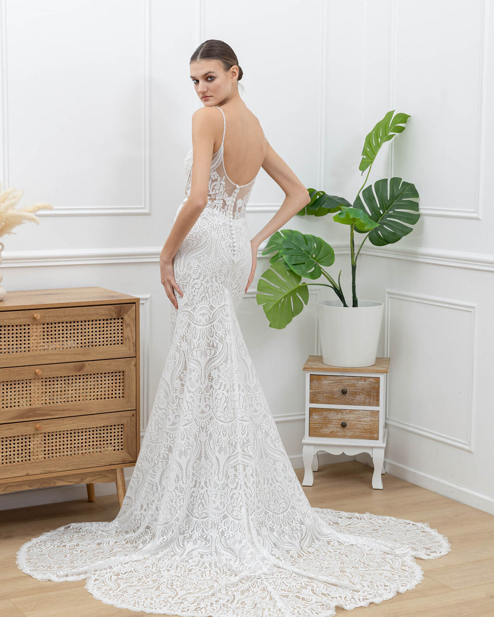 Robe 2 en 1 de mariée sirène en dentelle moderne ceinturée à la taille avec double traîne en tulle
