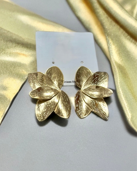 Flower design earrings - gold color stainless steel