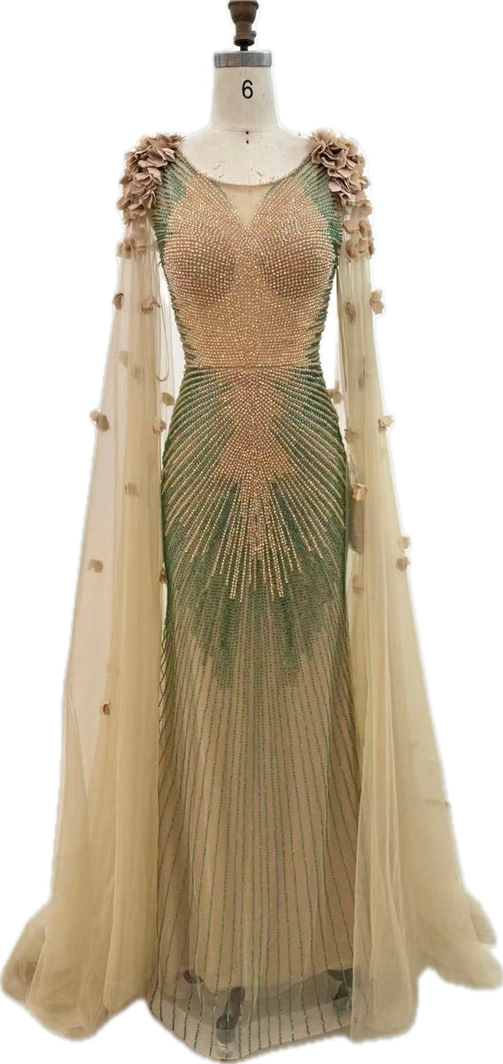 Robe de soirée majestueuse , fleurs 3D , couleurs or et vert
