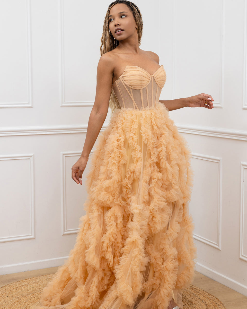 Robe bustier en tulle vaporeux – Élégance pour cocktail, robe mariée préparation nuptiale
